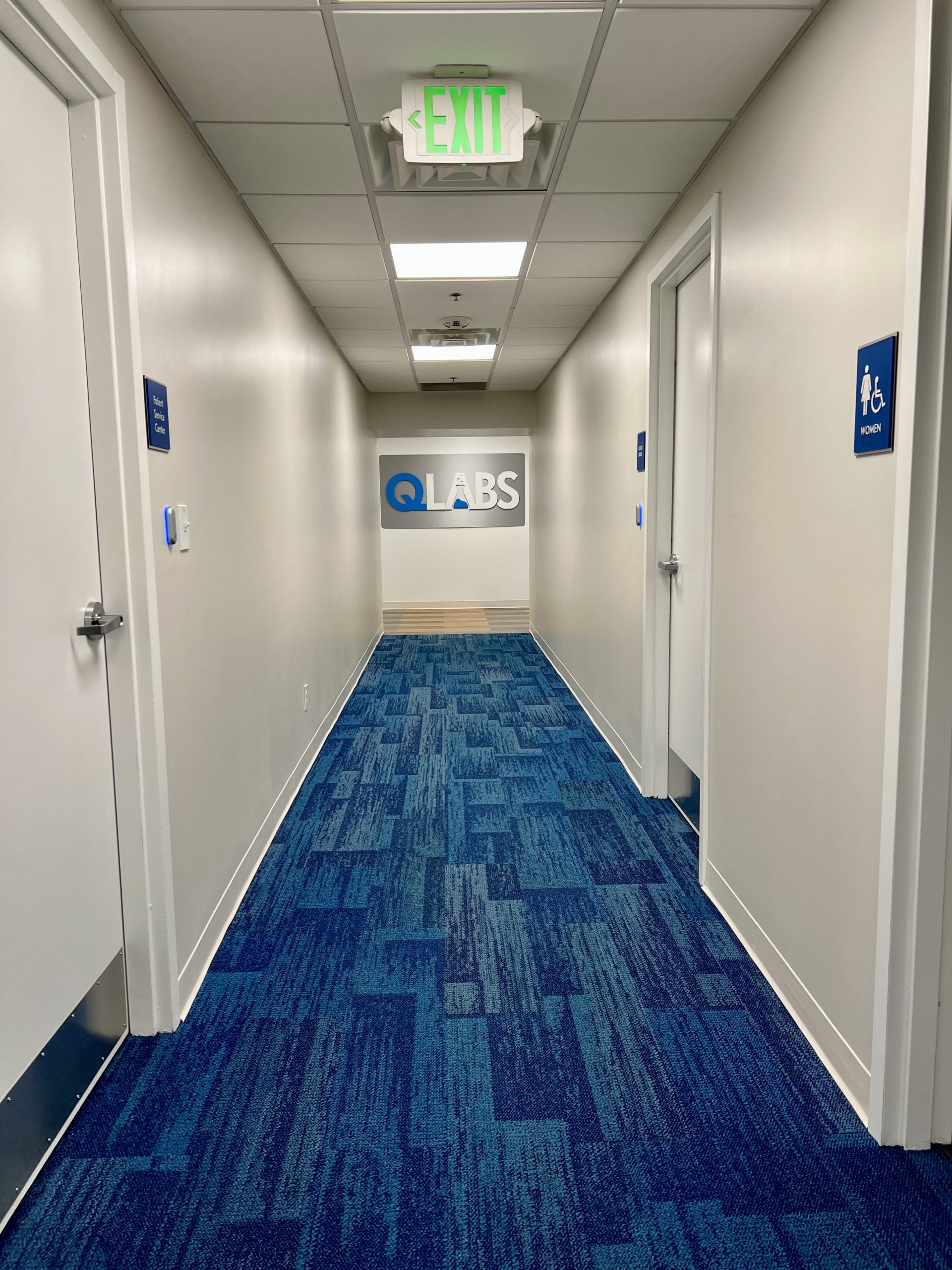 Hallway between office and lab